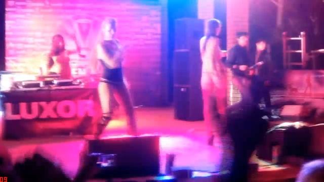 Topless DJ Phoenix (UA)