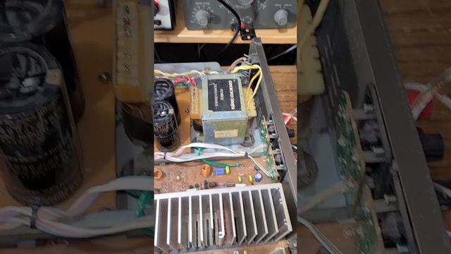 Repair of Onkyo A8170 Integrated Amplifier смотреть онлайн