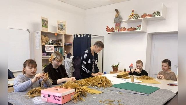 Пусть поколения помнят. (О работе с детьми ГКОУРО "Развиленская специальная школа-интернат") смотреть онлайн