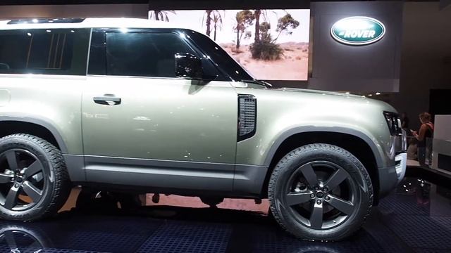 Land Rover Defender смотреть онлайн