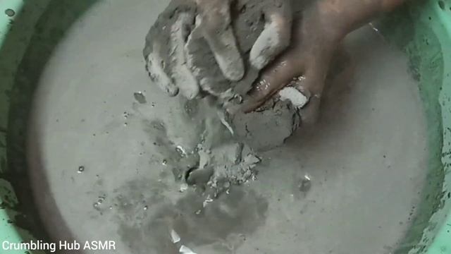 Big Bowls of Soft Pure Cement Crumbling in Water & Paste Mixing/Playing ASMR #588 смотреть онлайн
