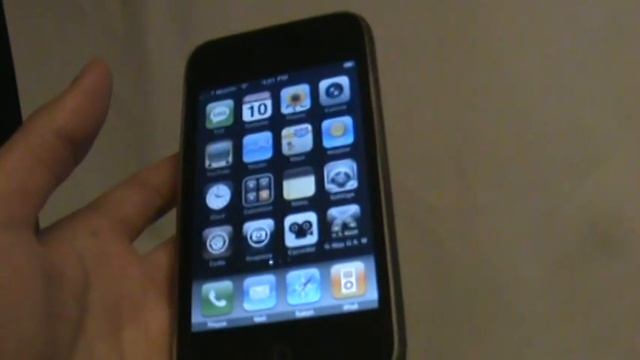 Apple iPhone 3G FW 2.2.1 UNLOCKED смотреть онлайн
