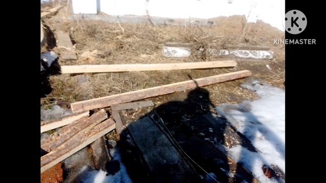 Жизнь женщины в Сибири! Построила лестницу для теплицы!