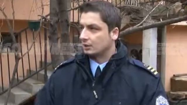Kapet një sasi armësh dhe municioni смотреть онлайн