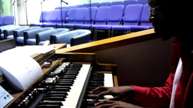 Thomas Griggs on organ смотреть онлайн