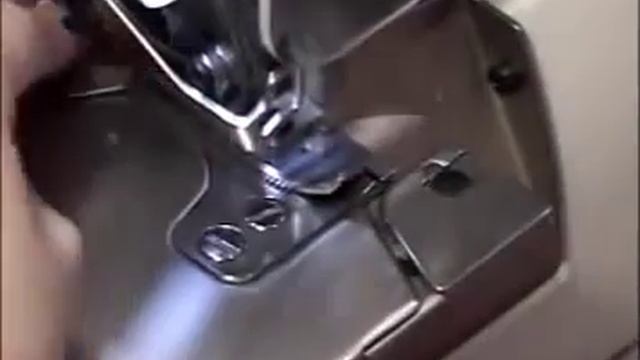 4-х ниточный промышленный оверлок Pegasus M952-181-2X4/BT9C с закрепкой нити смотреть онлайн