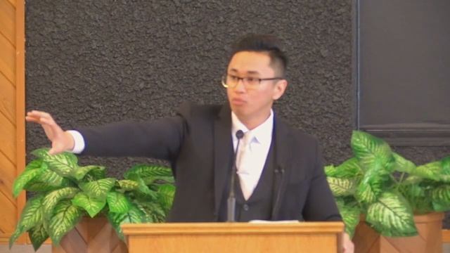 ANG PANANAMPALATAYA NA WALANG KABULUHAN (SANTIAGO 2) смотреть онлайн