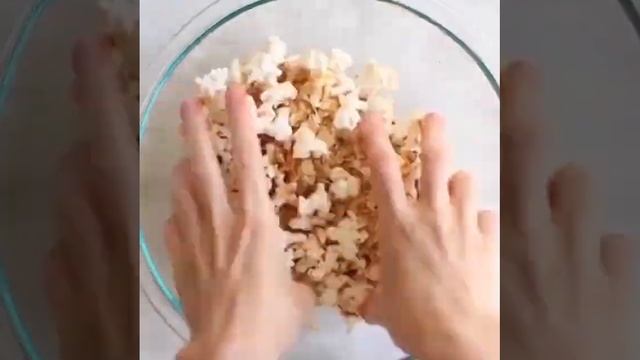 5 Ingredient Popcorn Granola смотреть онлайн