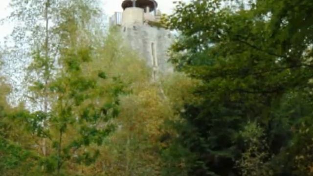 Хеб, обзорная каменная башня на Зелёной горе. смотреть онлайн