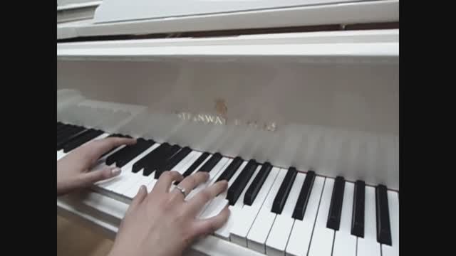 River Flows In You - рояль Steinway & Sons O-180 - мелодия из фильма Сумерки смотреть онлайн