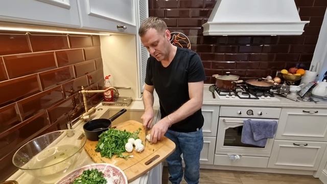 Зелёный БОРЩ очень Вкусно смотреть онлайн