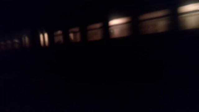 Прибуття приміського поїзда Львів - Чоп смотреть онлайн