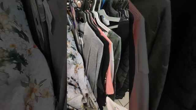 Распродажа одежды из секонд- хенда, скидка 70-89%, Нижний Тагил смотреть онлайн