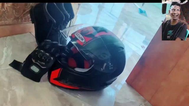 Zeus helmet смотреть онлайн
