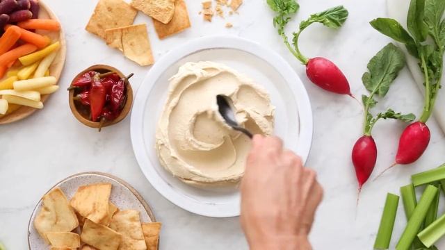 DeLallo Dress Up Your Store Bought Hummus смотреть онлайн