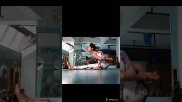 Ashtanga yoga - 99%practice 1% theory смотреть онлайн