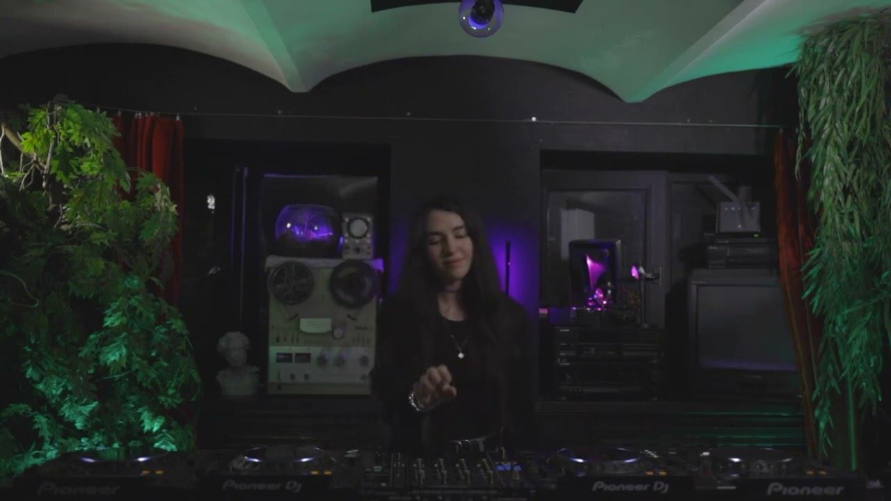 Lyuba Tven  -  Organic House Mix