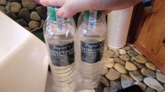 Jaycee's Extra Virgin Coconut Oil... Good Taste Ever!