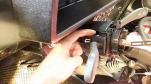 Подрулевые от Шевроле Нивы и моторчик дворников с реле от 2110 на Ниву 21213