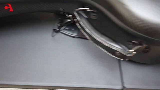 REVIEW CROSSROCK CRF6000CBK Air Carbon Case for Classical Guitar 2020 by Alan Juárez Balderas смотреть онлайн