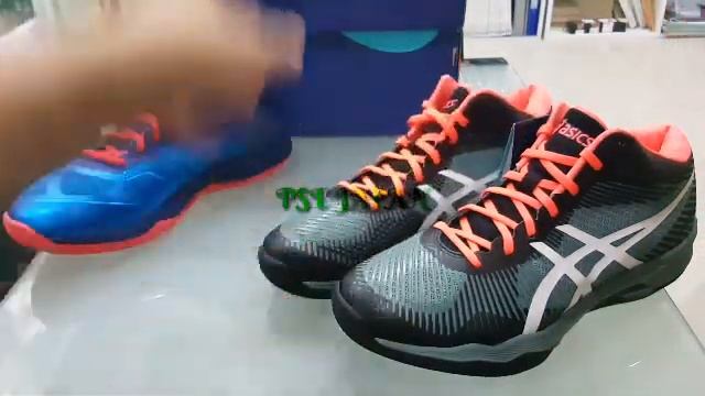 Asics Netburner Ballistic FF MT vs Elite FF Cluster MT смотреть онлайн