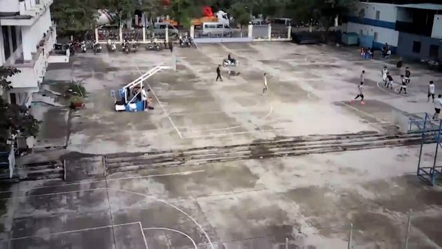 Trận bóng rổ được quay bằng flycam syma x25 pro đầu tiên tại Việt nam смотреть онлайн