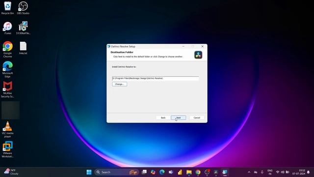 How To Download & Install DaVinci Resolve 18 FOR FREE In 5 Minutes | Step By Step Procedure