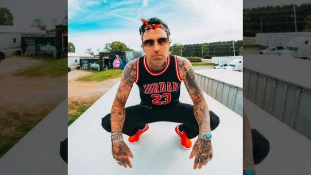 Jelly Roll - Unlive (with Yelawolf) {Official Music video) смотреть онлайн