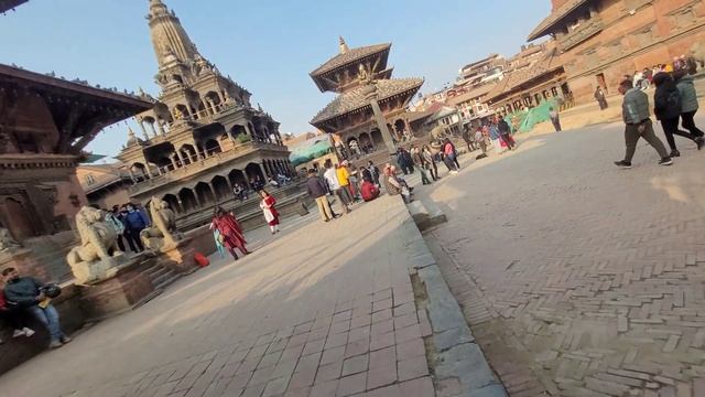Ancient Mangal Bazar Patan Darbar square Vlog | MrMin смотреть онлайн