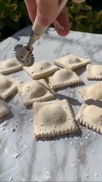 It's Italian tomato ravioli! #tomato! I love them! you like смотреть онлайн