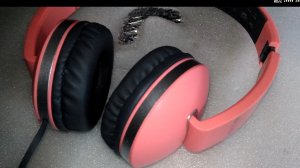 Как отремонтировать наушники с помощью батарейки.