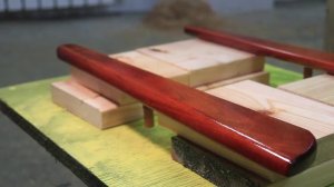 Реставрация старой мебели.