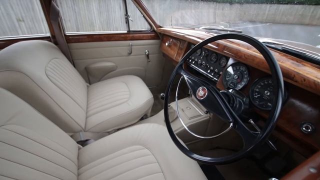 Lot 357 - 1962 Jaguar Mk2 3.8-Litre Manual/Overdrive смотреть онлайн