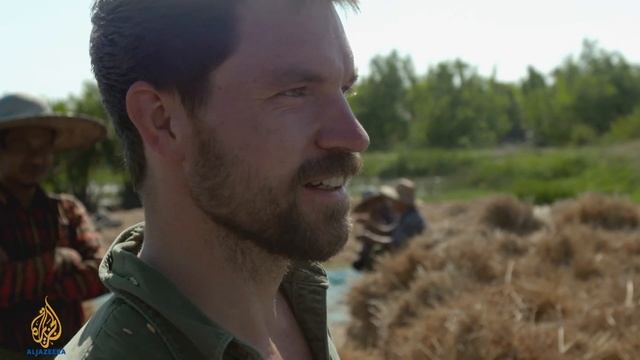 earthrise - Myanmar's Smart Farmers & Saving Mozambique's Forests смотреть онлайн