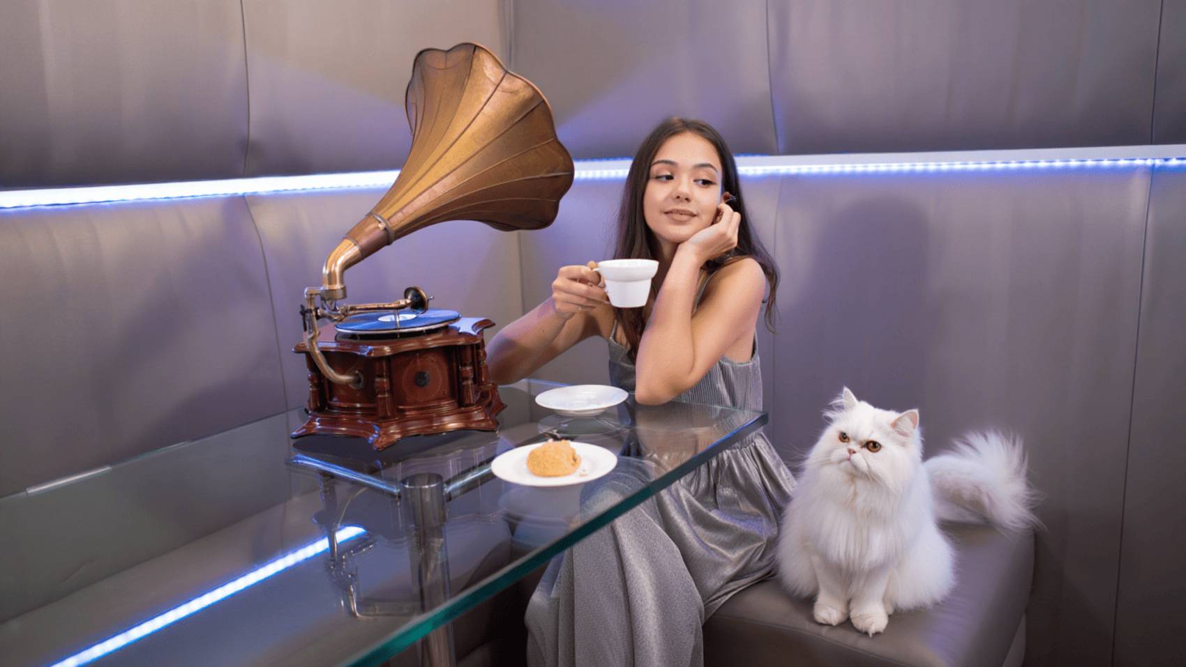 Смотрим музыкальные нейроклипы смотреть онлайн