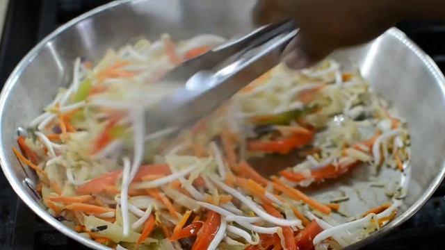 Delicious Teriyaki Chicken Recipe and Vegetable Lomein смотреть онлайн