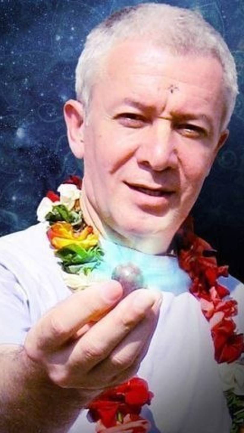 Почему мы должны постоянно думать о Кришне? смотреть онлайн