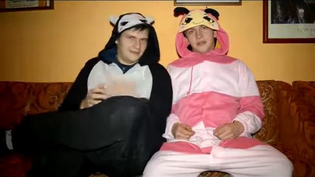 DJ SKELET и DJ XENOTH уже в Казани! Мы начинаем рвать! смотреть онлайн