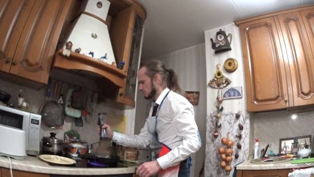 Тушоный цыпленок с картошкой. #cooking #cookpad