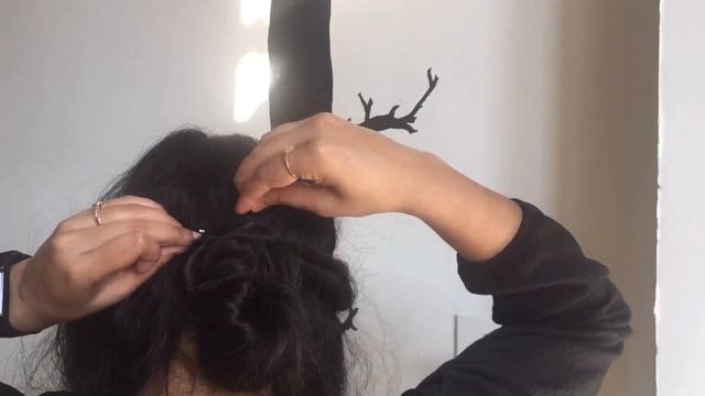 Messy Bun ||| Effortless Low Messy Bun || Jasmin Happiness || #messybun #bun #easymessybun смотреть онлайн