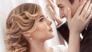 ОДЕНЬТЕ ЖЕНЩИНУ В ЛЮБОВЬ