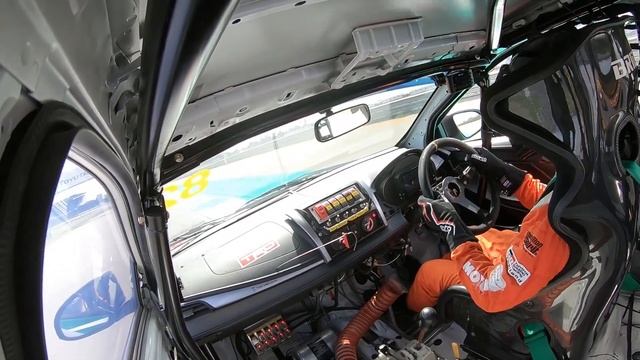 Hot Lap TCD Asia TSS Super Compact Vios Dog Shifter 1.57 смотреть онлайн