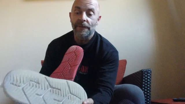 Atreyu V2, 100 Mile Review смотреть онлайн