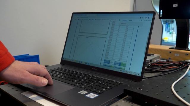 Прецизионная калибровка систем лазерной центровки _ VIBRO-LASER смотреть онлайн