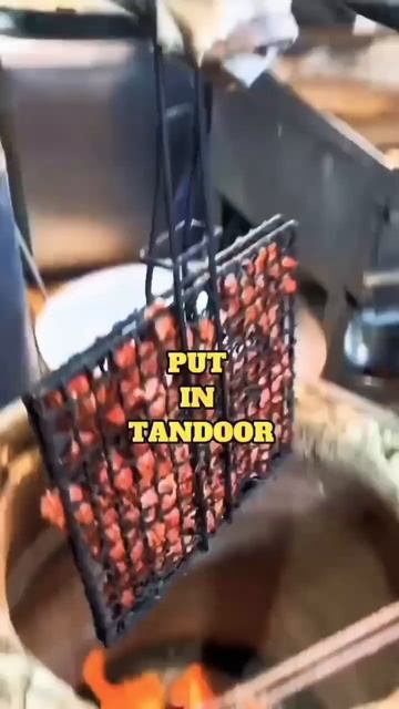 Tandoori Chaska #lahore #youtubeshorts #tandoori #tranding смотреть онлайн