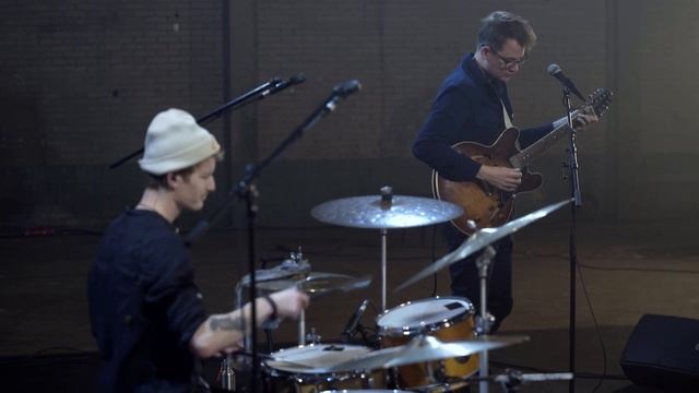 HEBE - Lifted The Weight Live @ OP DE PLANKEN смотреть онлайн