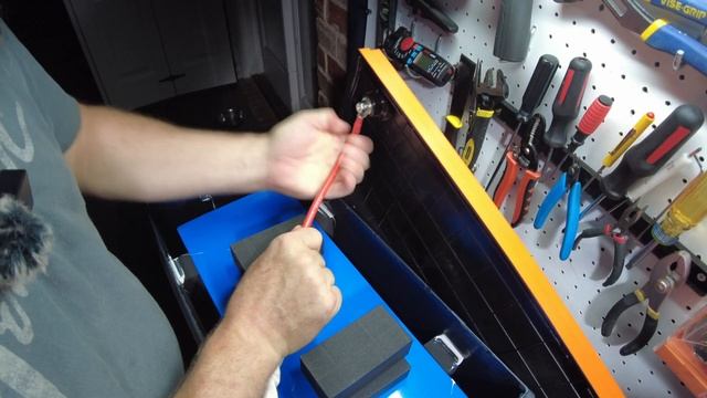 Enjoybot 24v 100Ah LiFePO4 Lithium Battery смотреть онлайн