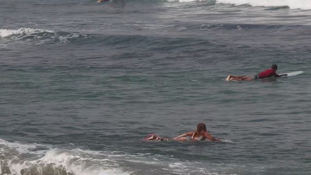 Glassy Batu Bolong With Swell - 28 July 2019 смотреть онлайн