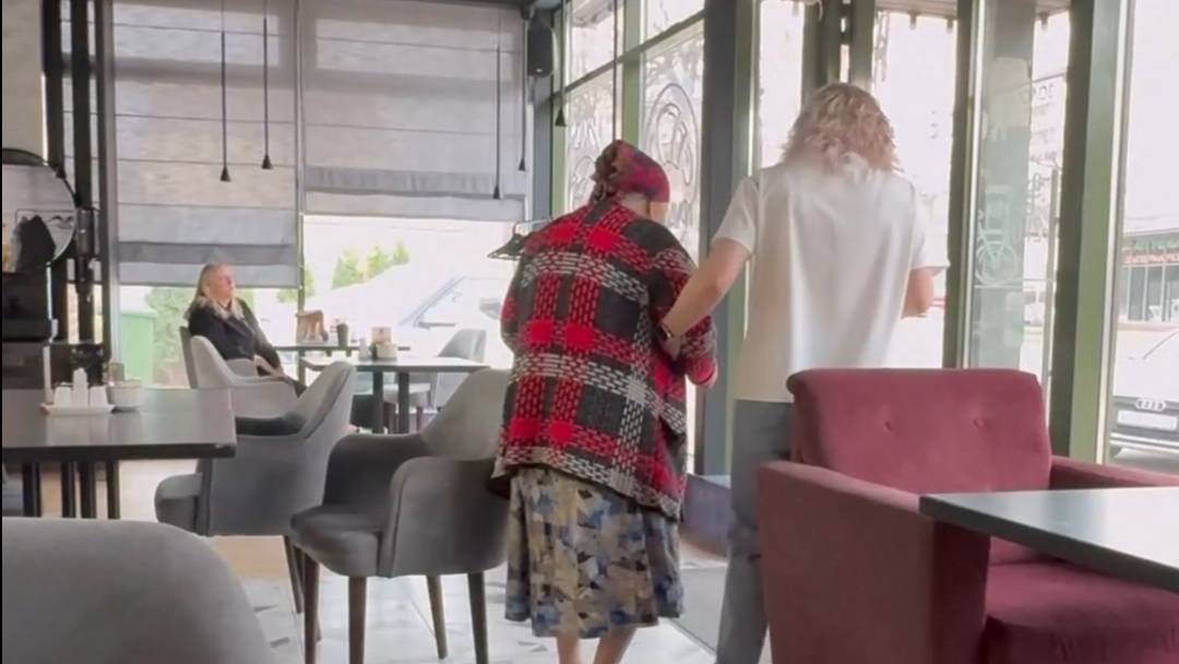 Добрые люди делают добрые дела - кафе Золотая печь в Кисловодске