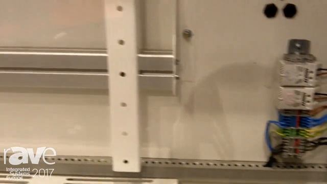 ISE 2017: SmartMetals Mounting Solutions Shows High Nit Flat Panel Housings смотреть онлайн
